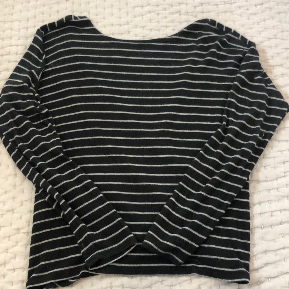Beyond Yoga Cross Back Open Long Sleeve